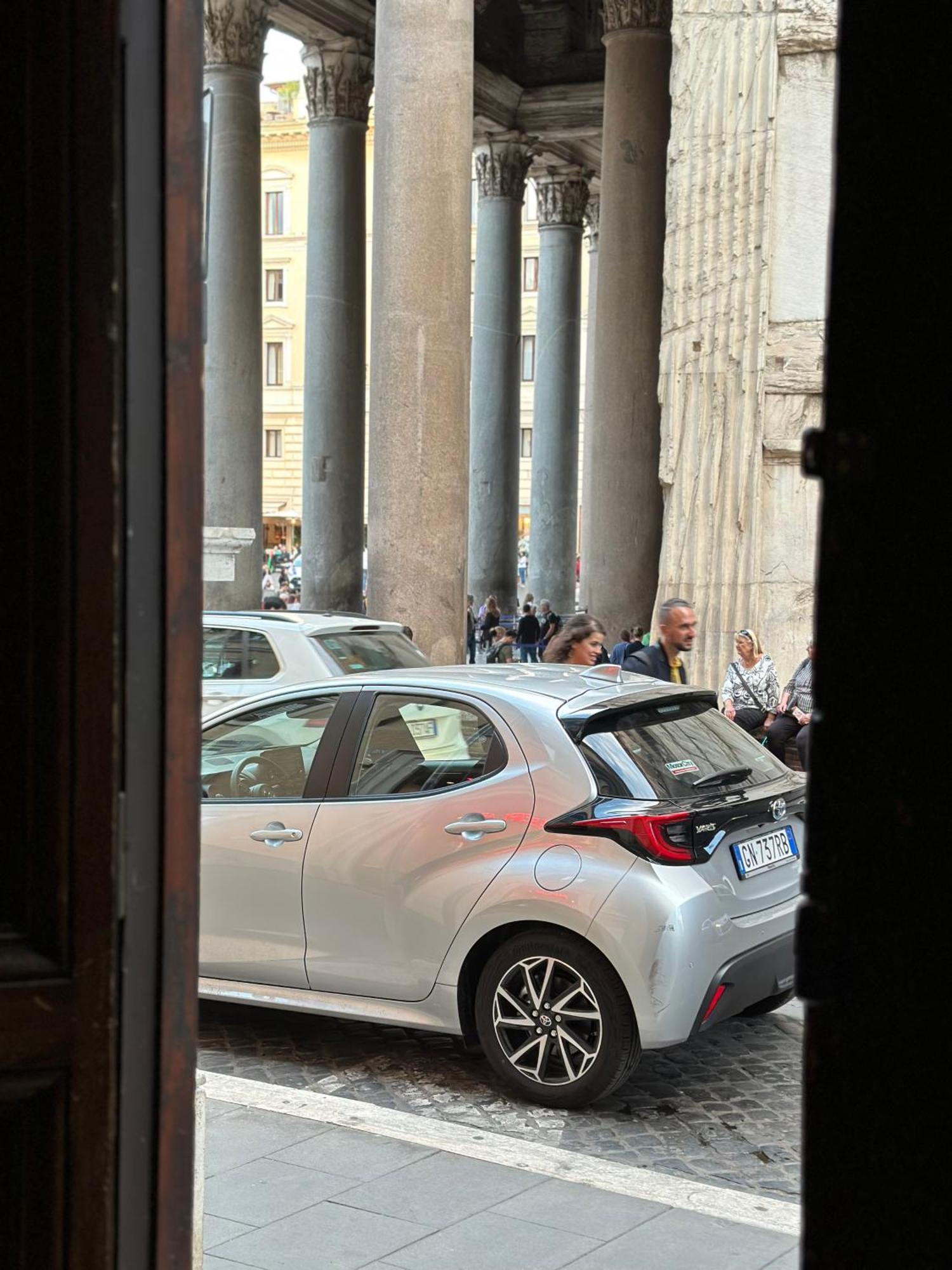 Welcome To Pantheon โรม ภายนอก รูปภาพ